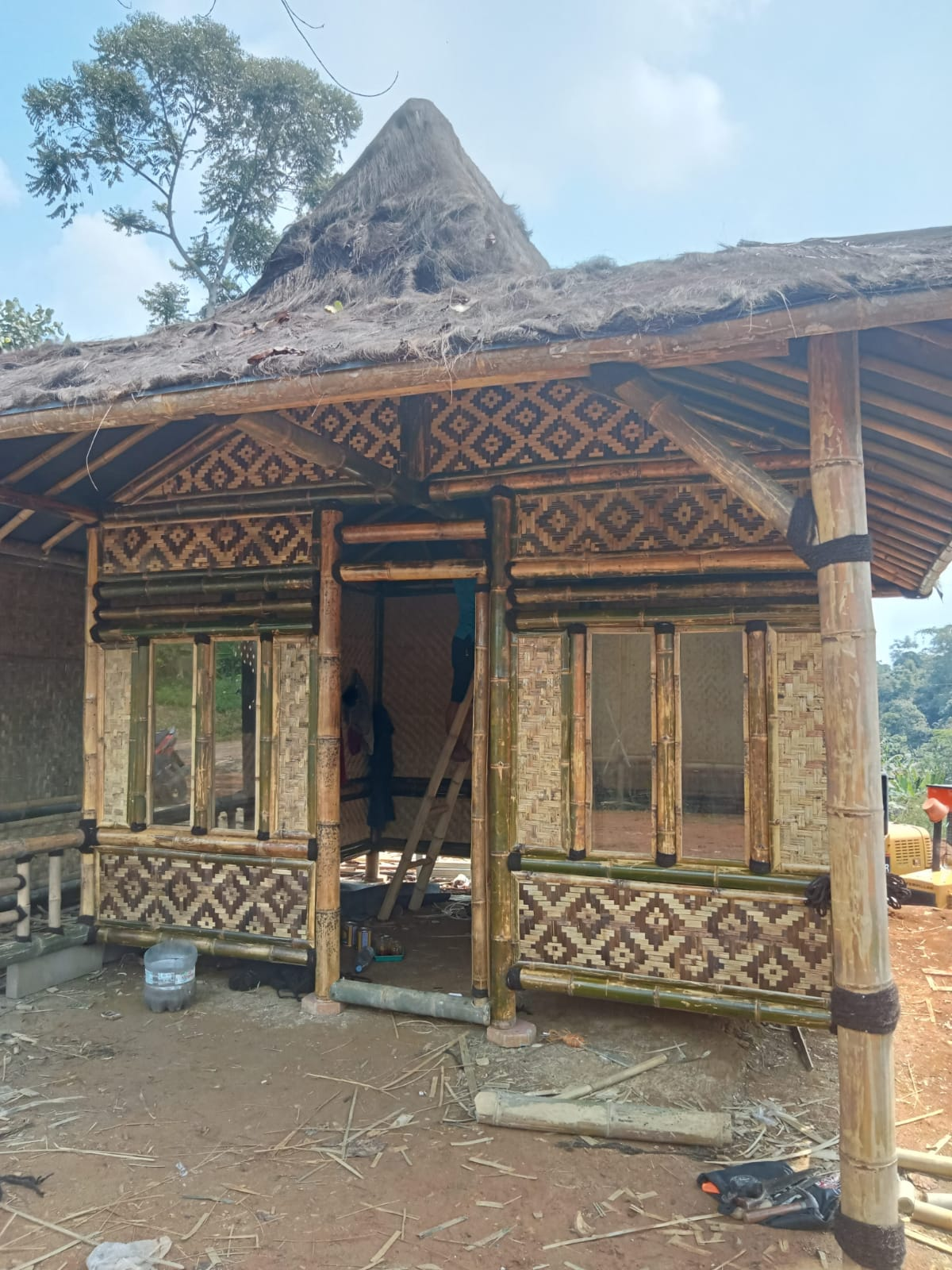 Rumah Bambu 4x5 Meter